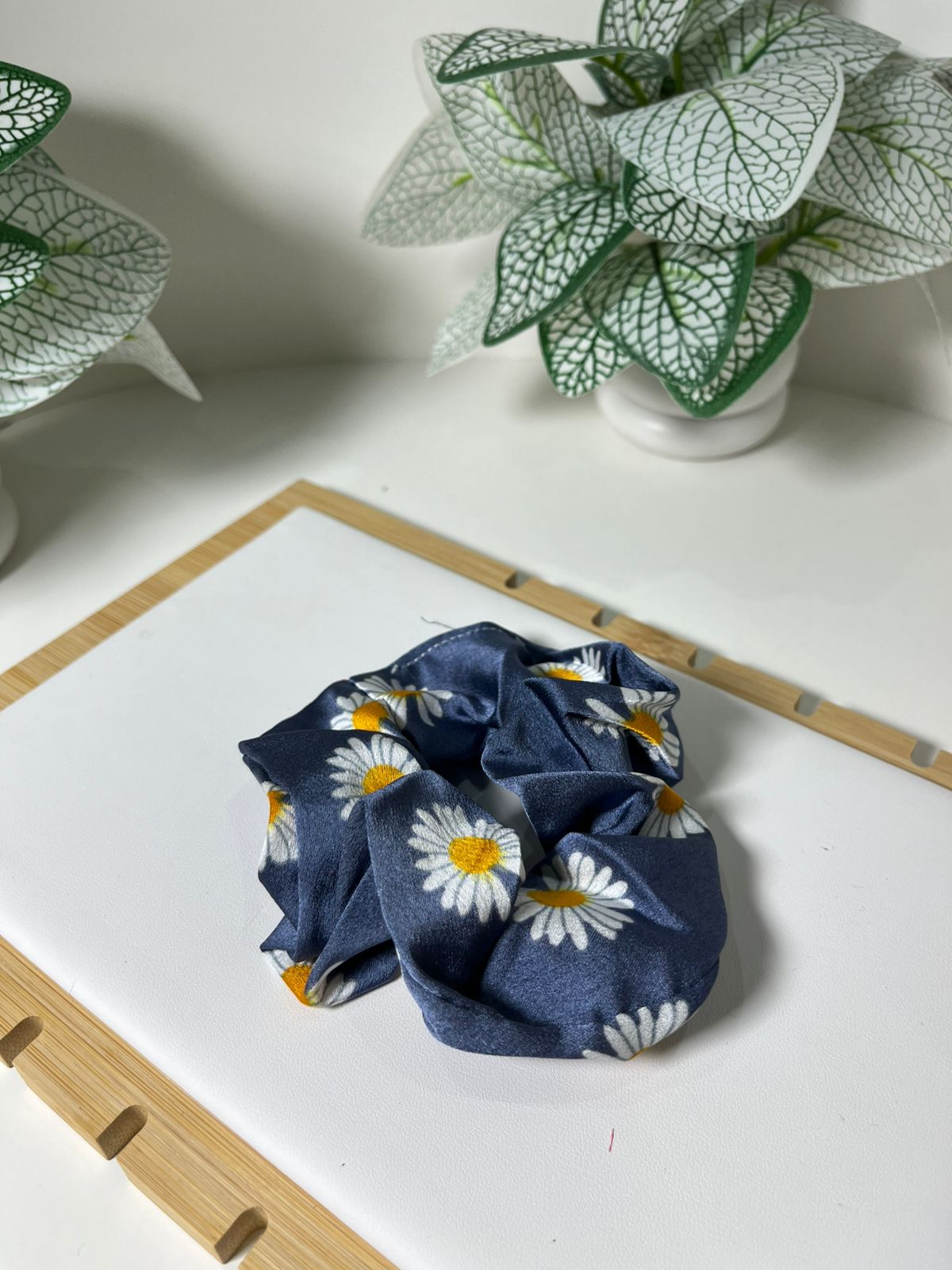 Blue Daisy Print Scrunchie